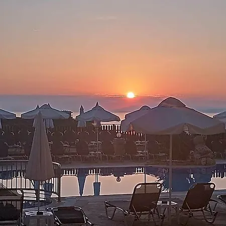 Hotel Ariadne 4*